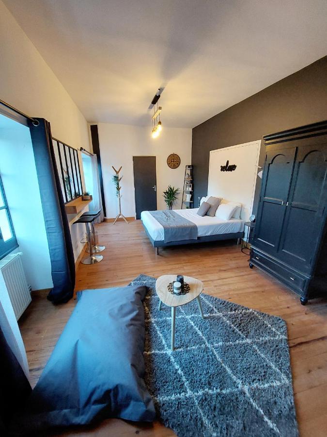Le Puy Moulin De Monpoisson B&B 외부 사진